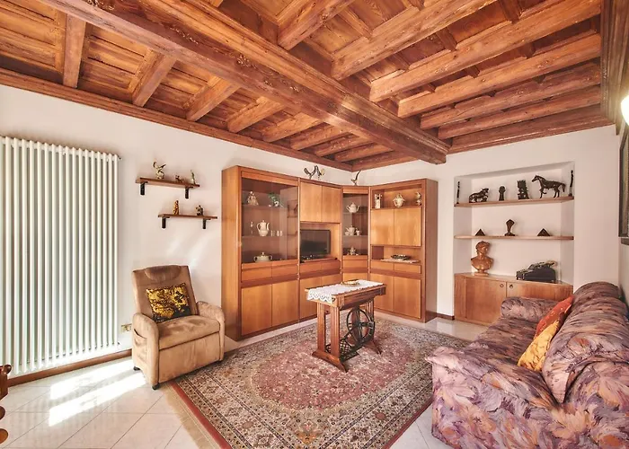 Casa Mocchetti * Lezzeno